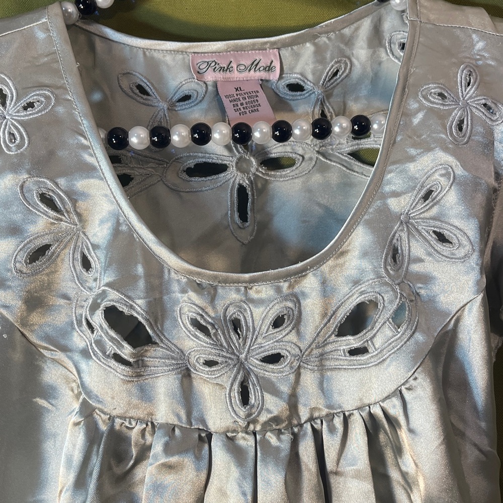 Pink Mode Silver Top - Picture 2 of 4